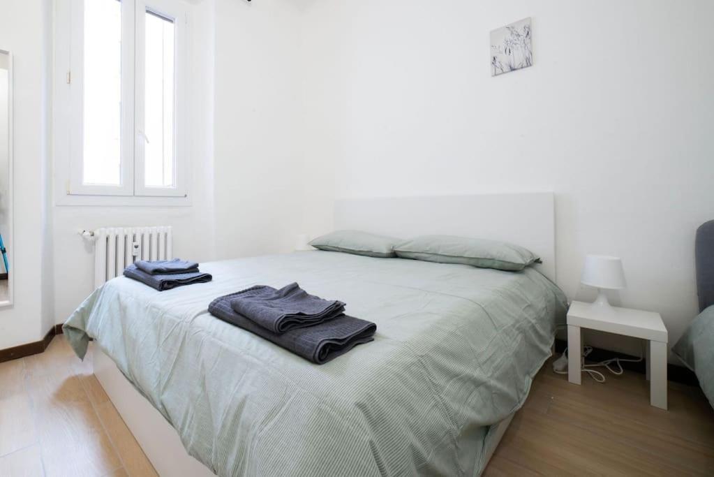 Apartment 4 Stops From The City Center Mailand Exterior foto